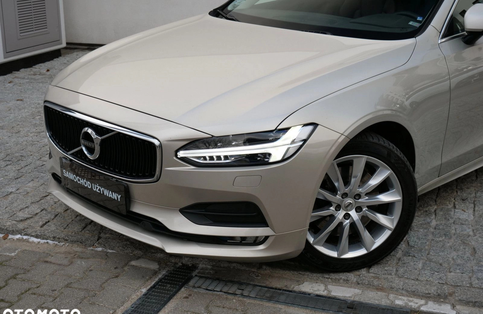 Volvo V90 cena 95900 przebieg: 182660, rok produkcji 2018 z Jasień małe 596